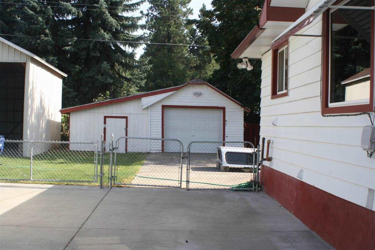 3918 E 8 - Photo 3