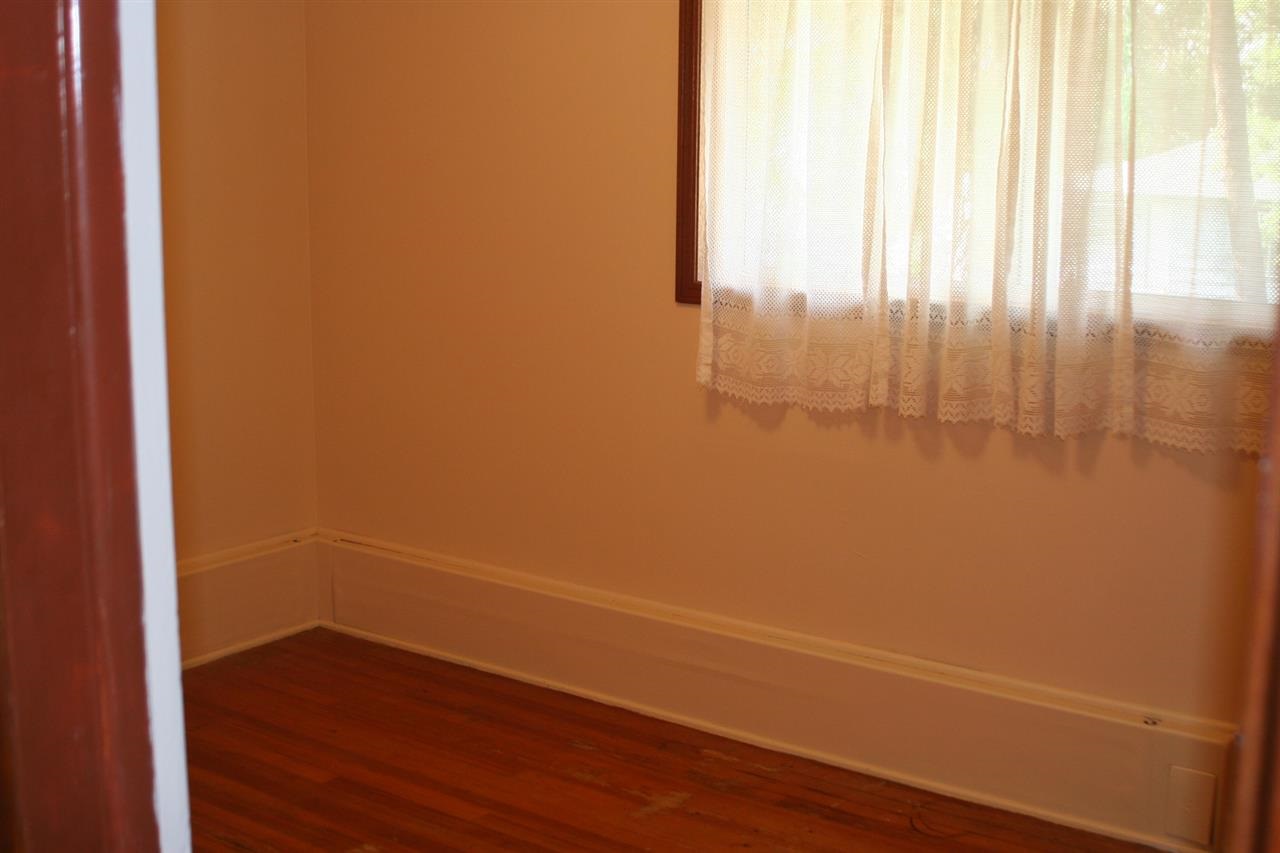 3918 E 8 - Photo 8