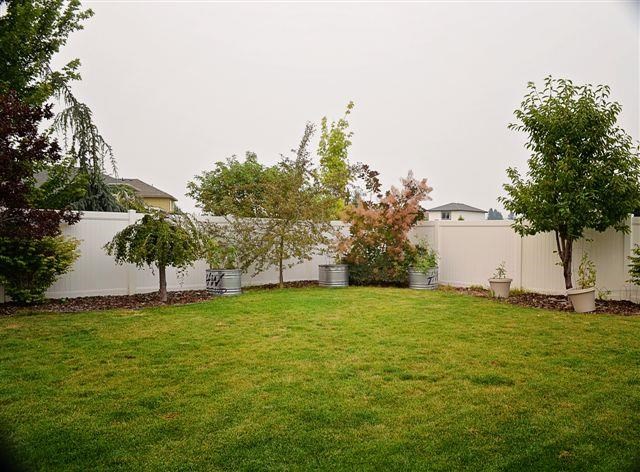 1511 E Clover Ave - Photo 19