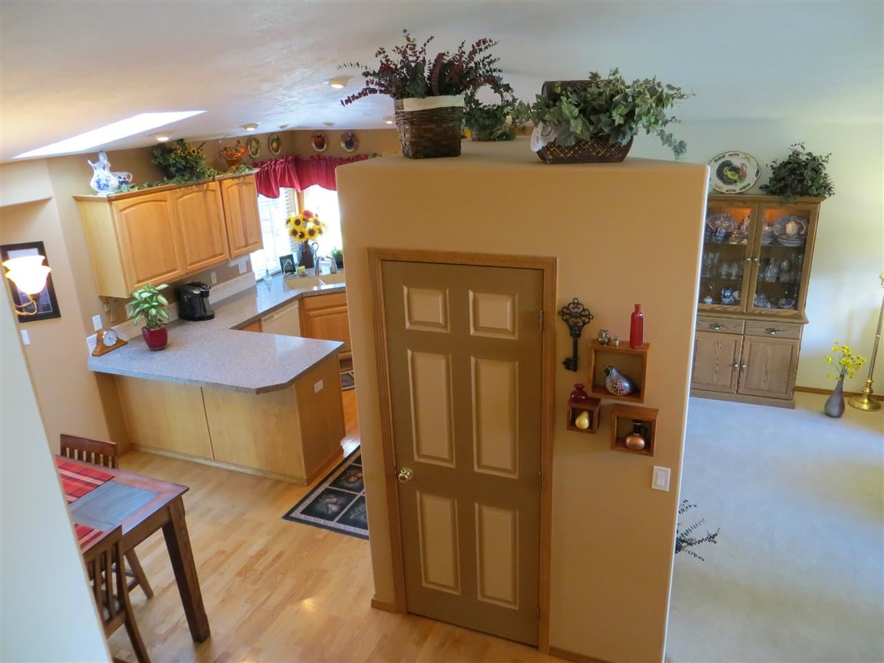 31 W Keely Ct - Photo 6