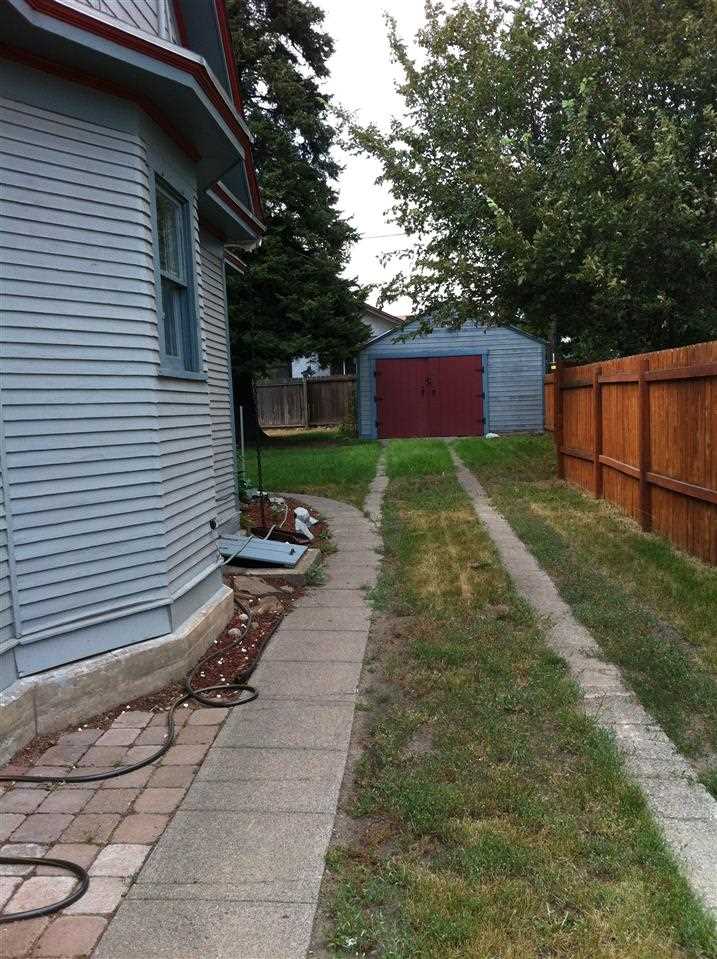 620 W Montgomery - Photo 18