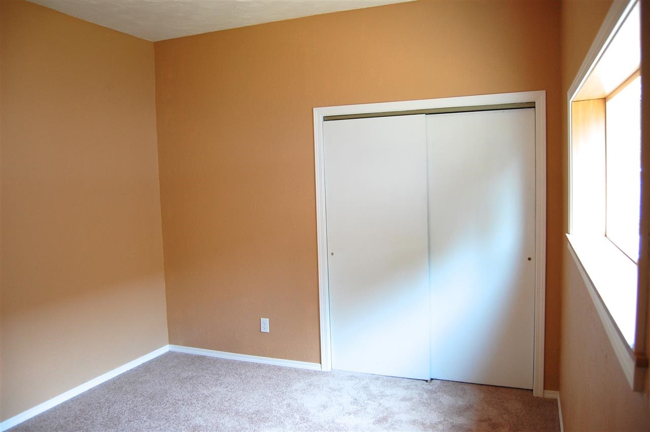 1124 W Indiana Ave - Photo 11