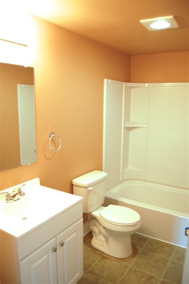 1124 W Indiana Ave - Photo 13