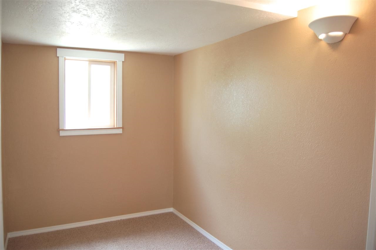 1124 W Indiana Ave - Photo 14