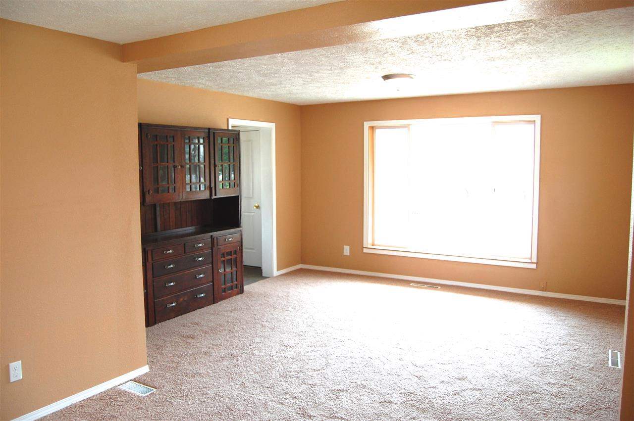 1124 W Indiana Ave - Photo 4