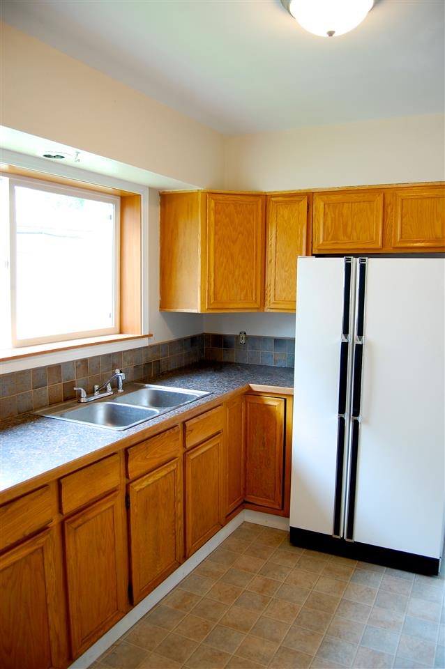 1124 W Indiana Ave - Photo 6