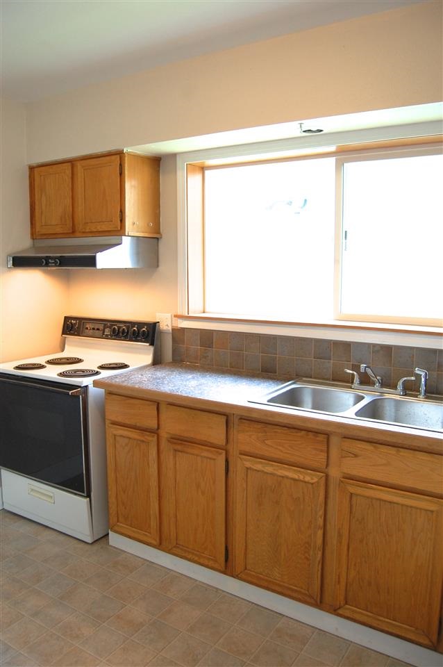 1124 W Indiana Ave - Photo 7