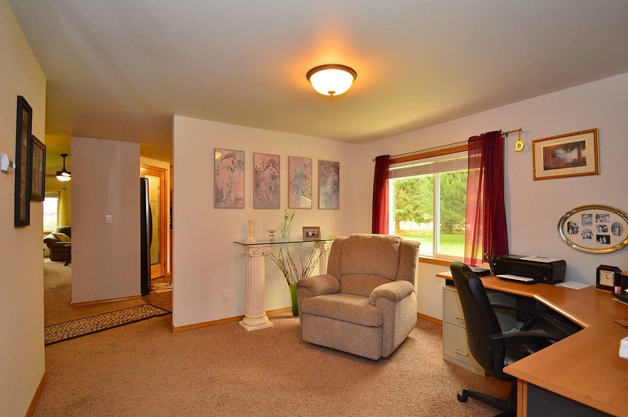 10415 N McCoy Rd - Photo 8