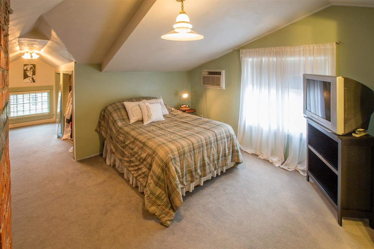 514 E 22ND - Photo 14