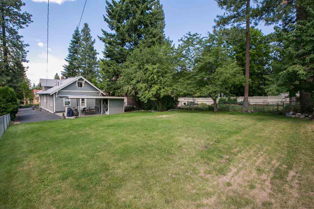 514 E 22ND - Photo 20
