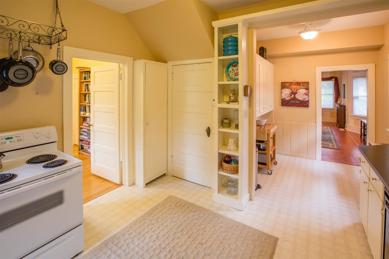 514 E 22ND - Photo 8