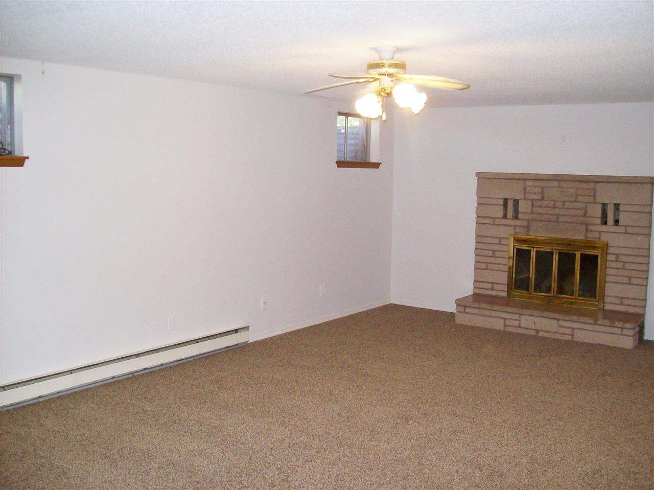612 E B St - Photo 8