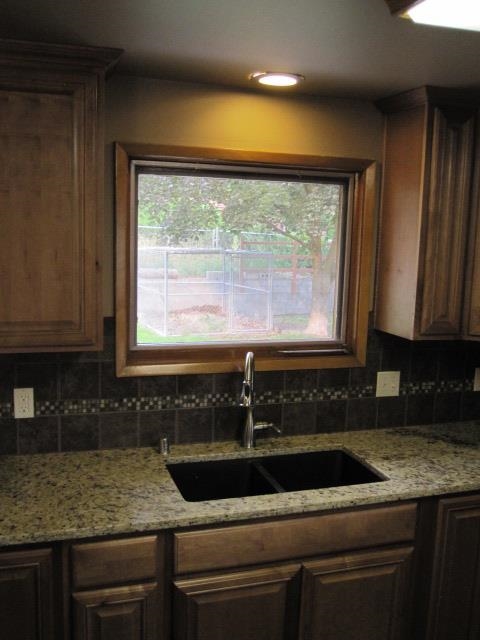 6316 N Sutherlin St - Photo 7