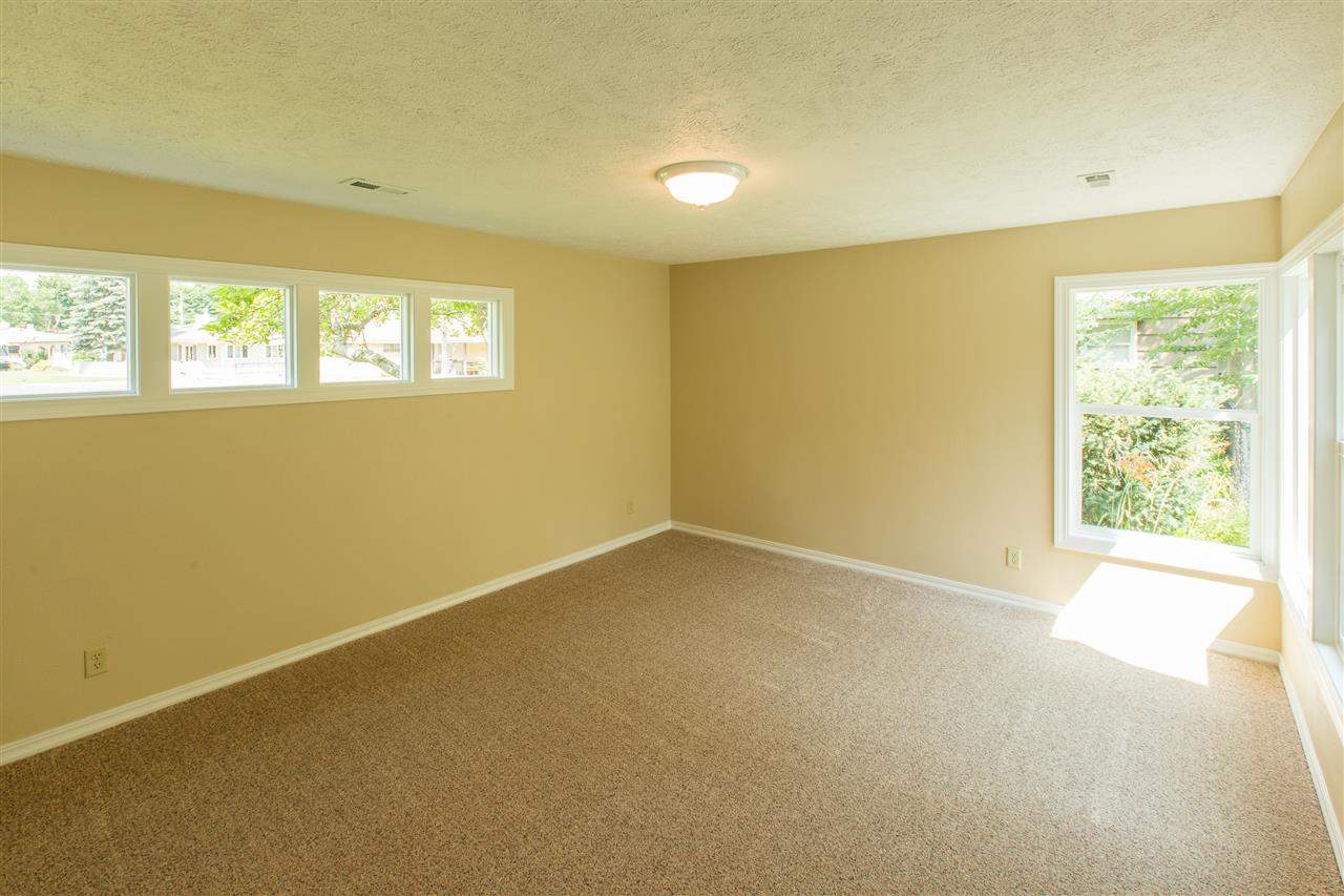 52 E 40th Ave - Photo 11