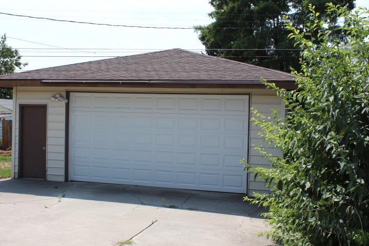 408 E Lacrosse Ave - Photo 15