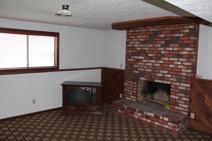 408 E Lacrosse Ave - Photo 8