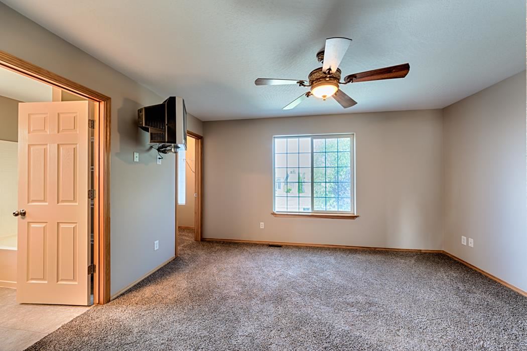 7416 N MAGNOLIA - Photo 12