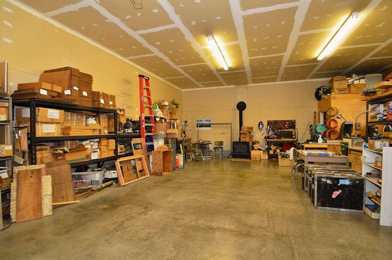 201 E Gem Ln - Photo 17