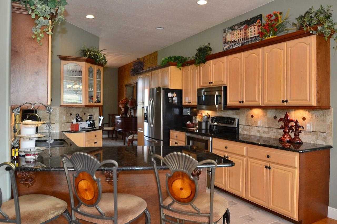 201 E Gem Ln - Photo 5