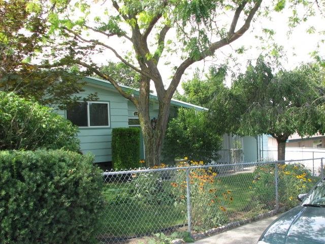 6623 N Post St - Photo 2