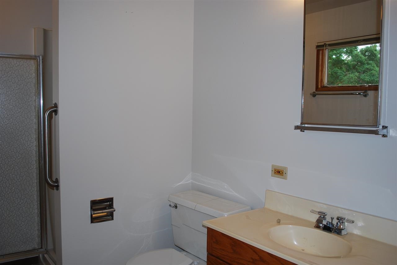 15209 E 1st Ave - Photo 10