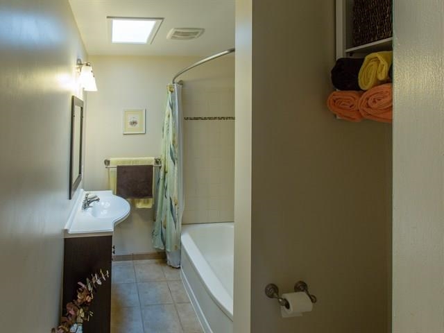 1747 N Smith St - Photo 11
