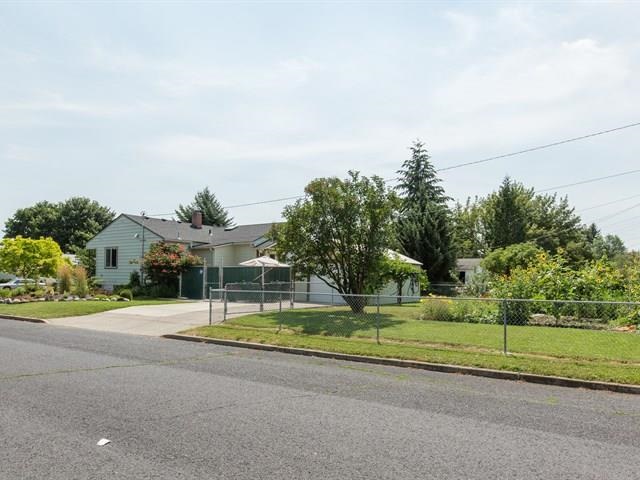 1747 N Smith St - Photo 18