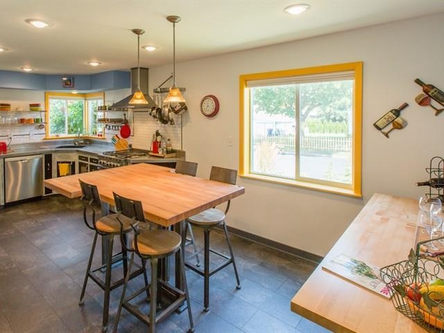 1747 N Smith St - Photo 5