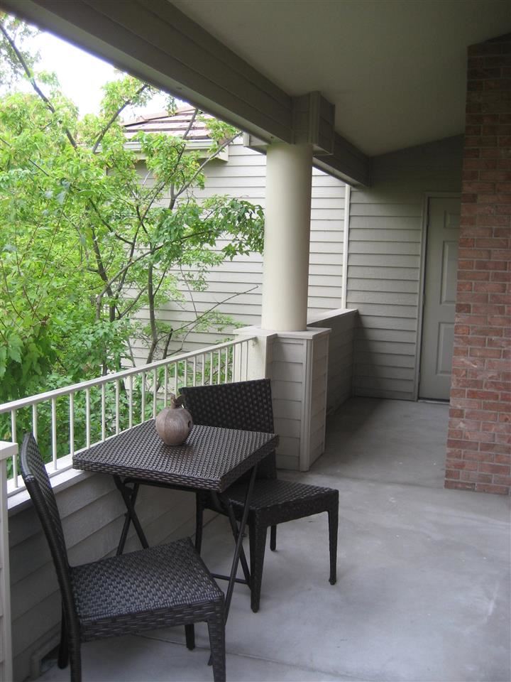 639 N Riverpoint Blvd - Photo 19
