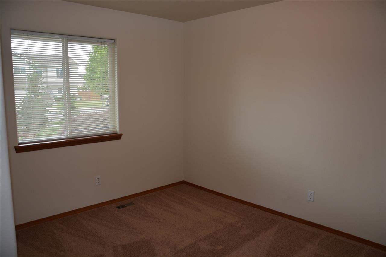 1402 N Simpson Rd - Photo 9