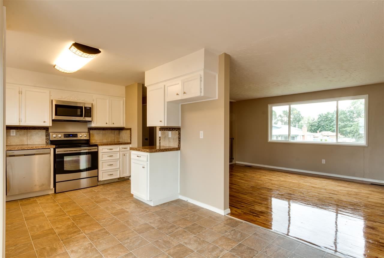1607 E Columbia Ave - Photo 4