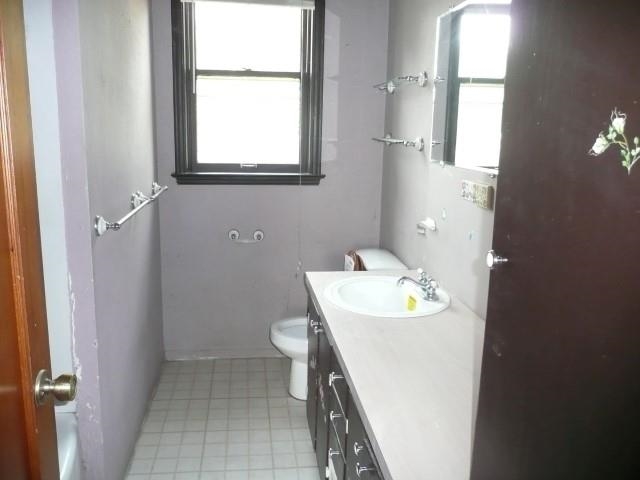 211 G St - Photo 7