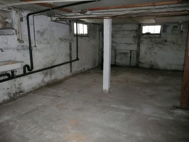 211 G St - Photo 9