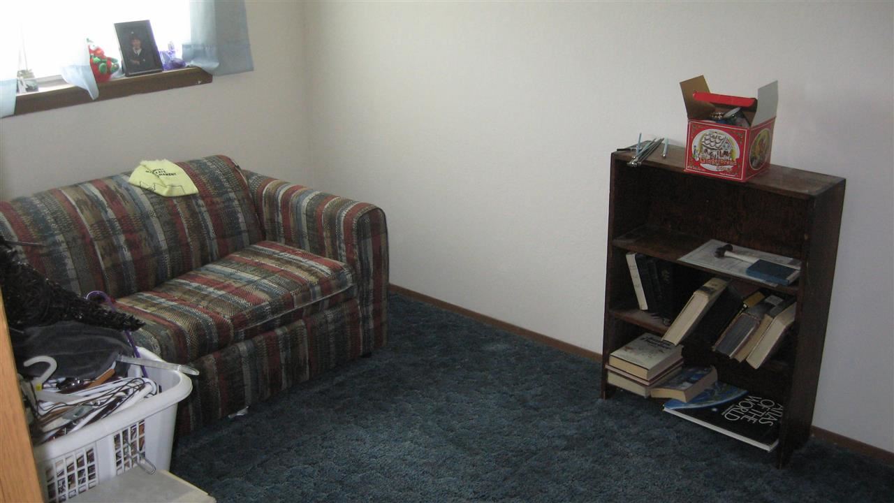 6827 N Hamilton St - Photo 10