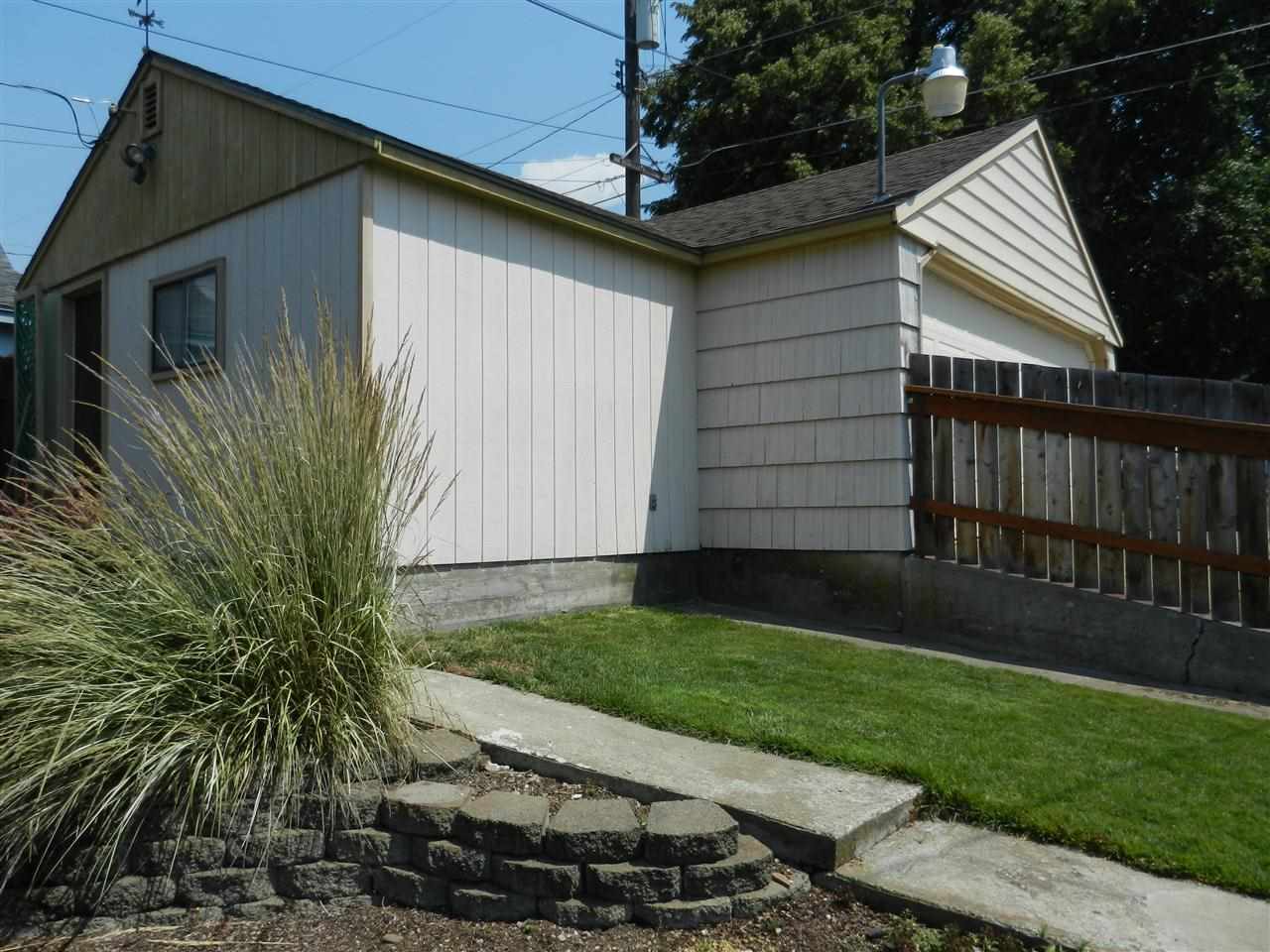 3618 N Normandie St - Photo 19