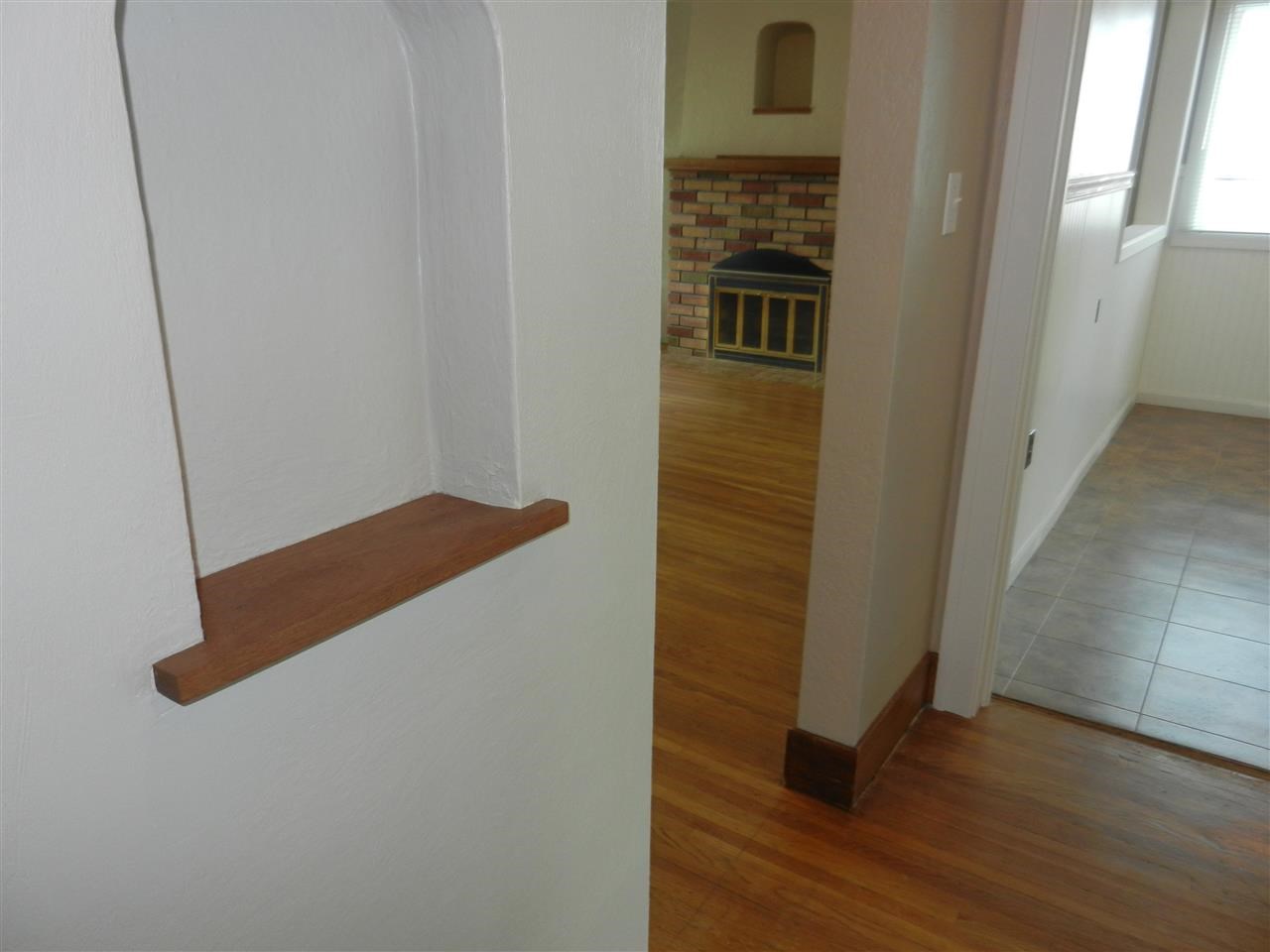 3618 N Normandie St - Photo 6
