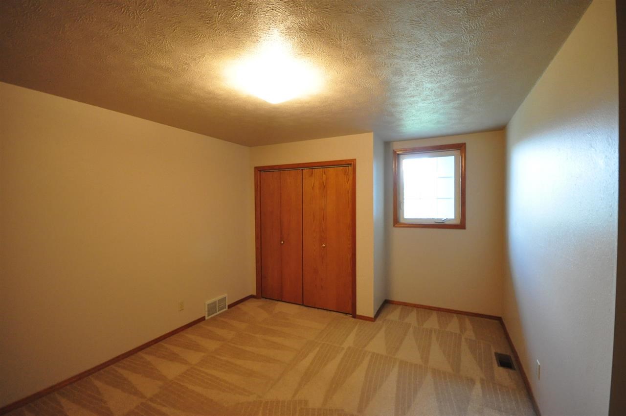 12008 E 34TH Ave - Photo 11