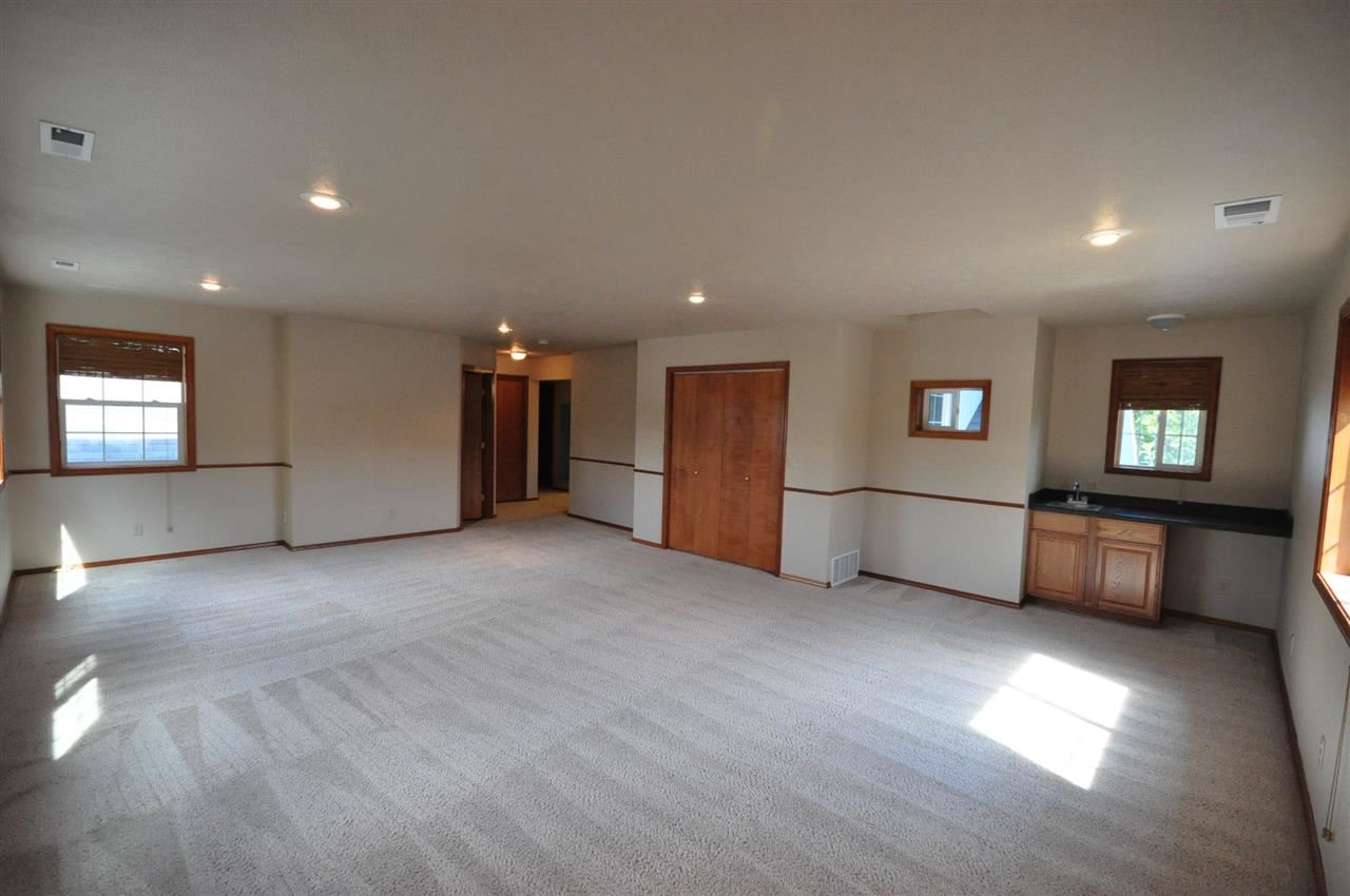 12008 E 34TH Ave - Photo 13