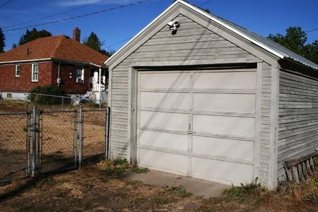 2423 W Euclid Ave - Photo 17