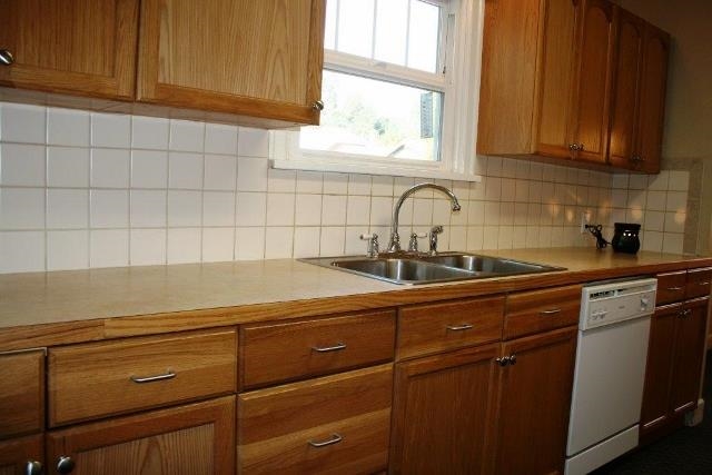 2423 W Euclid Ave - Photo 5