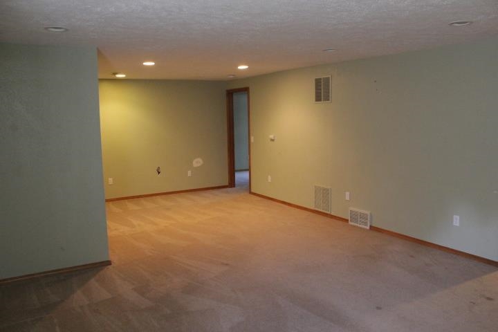 5624 W LYONS Ct - Photo 13