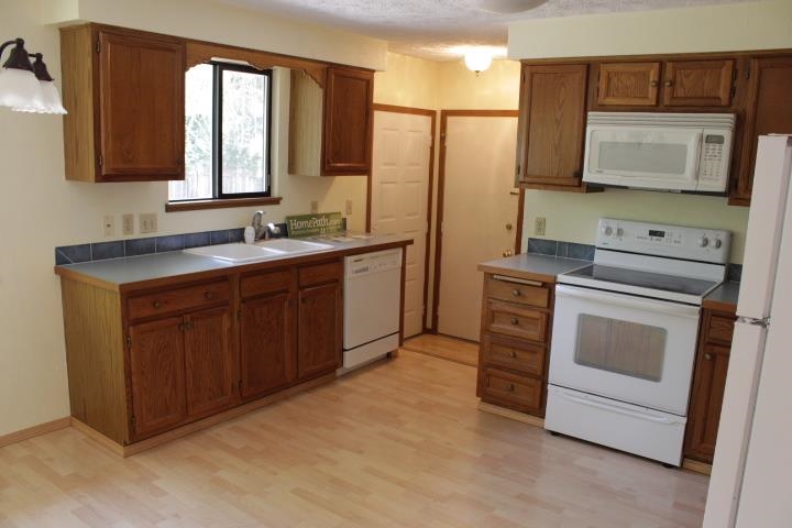 5624 W LYONS Ct - Photo 4