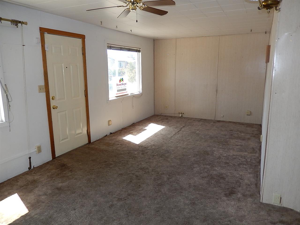 923 E Princeton Ave - Photo 4