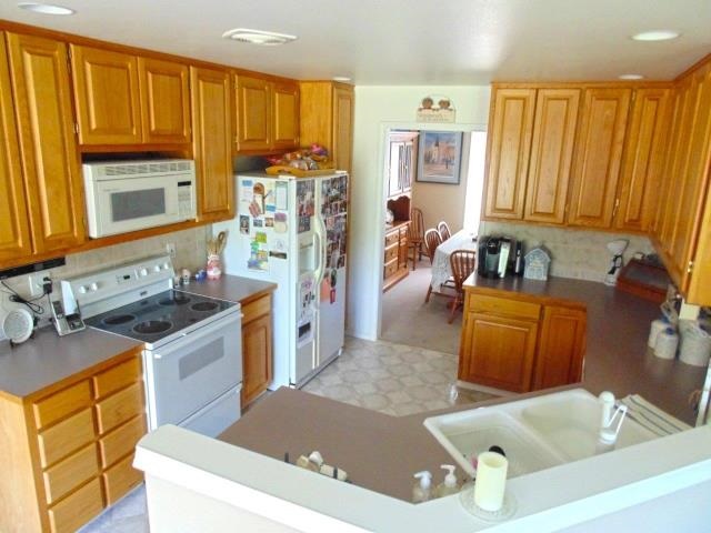11725 N Kathy Ln - Photo 6