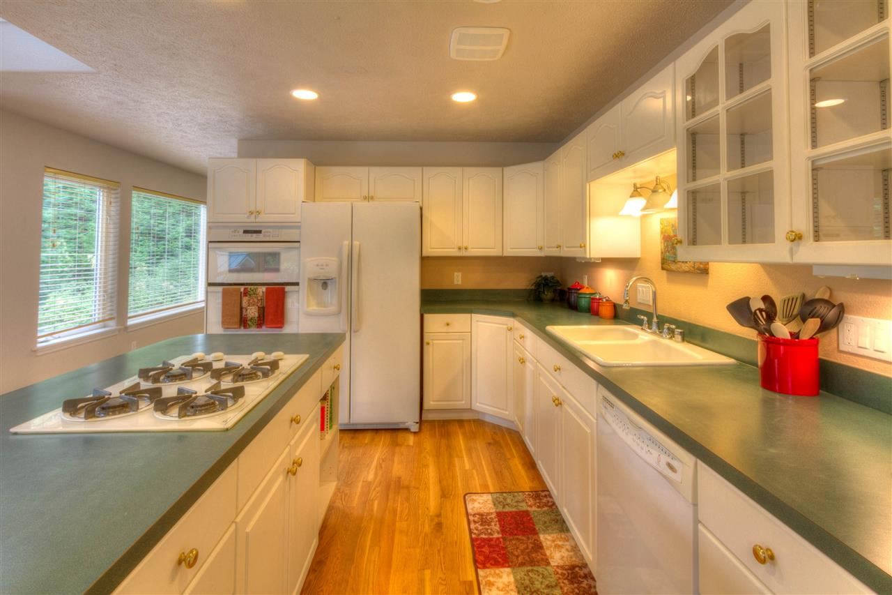 13112 N Muzzy Rd - Photo 8