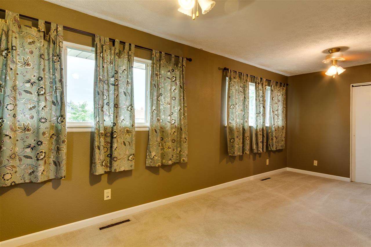 4418 N Howard St - Photo 9