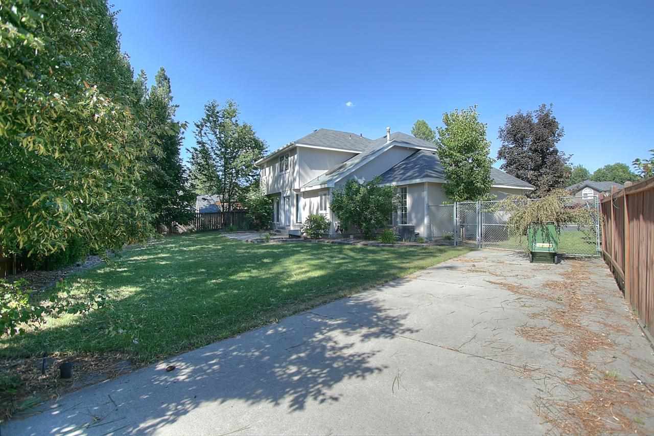 6911 N Mossy Rock Ct - Photo 19
