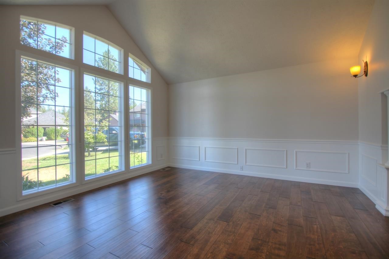 6911 N Mossy Rock Ct - Photo 3