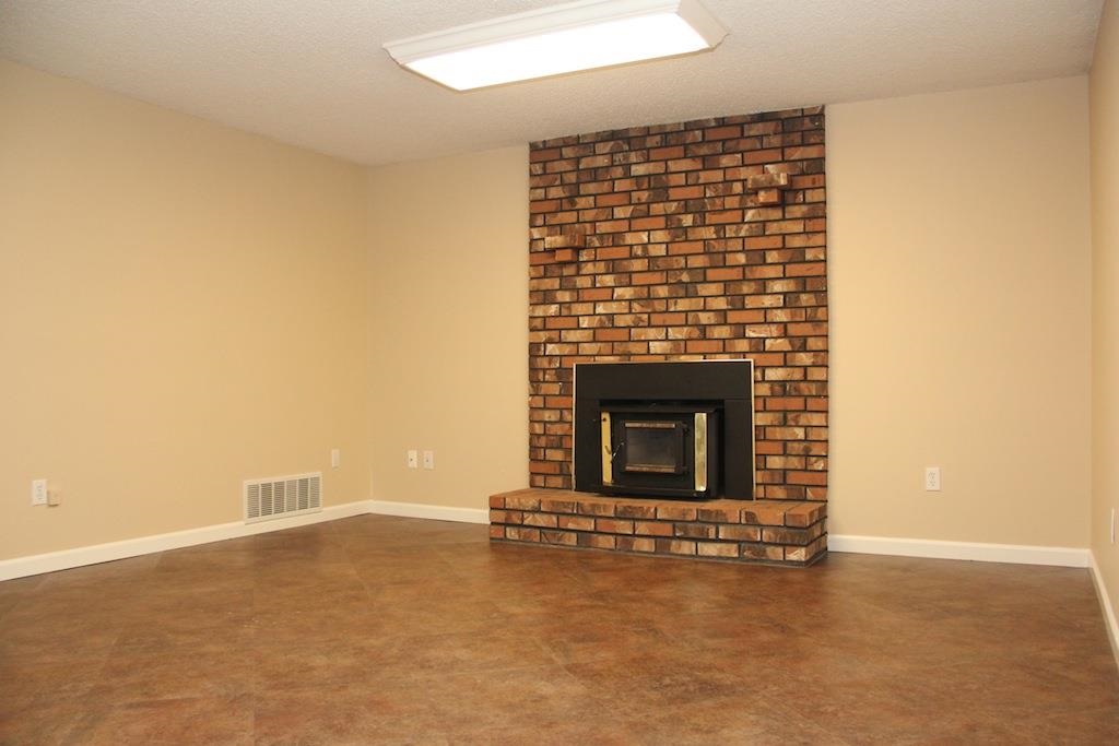 3723 E 14th Ave - Photo 2