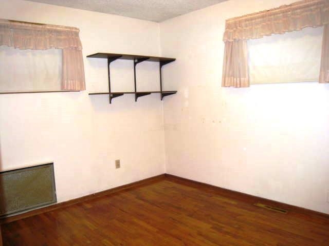 8621 E Knox Ave - Photo 14